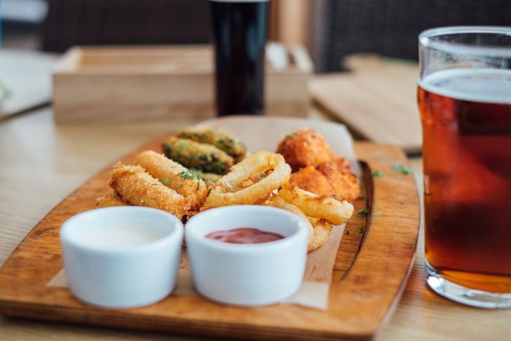 Госдума приняла закон о повышении порога выручки общепита для освобождения от НДС