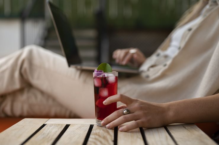 Пилотный проект по онлайн-продаже товаров 18+ по биометрии прорабатывают в правительстве