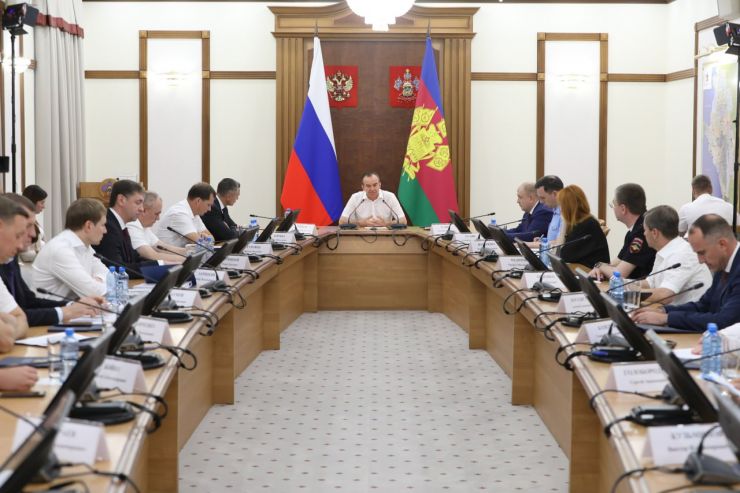 Губернатор Краснодарского края потребовал ликвидировать нелегальную торговлю алкоголем в регионе