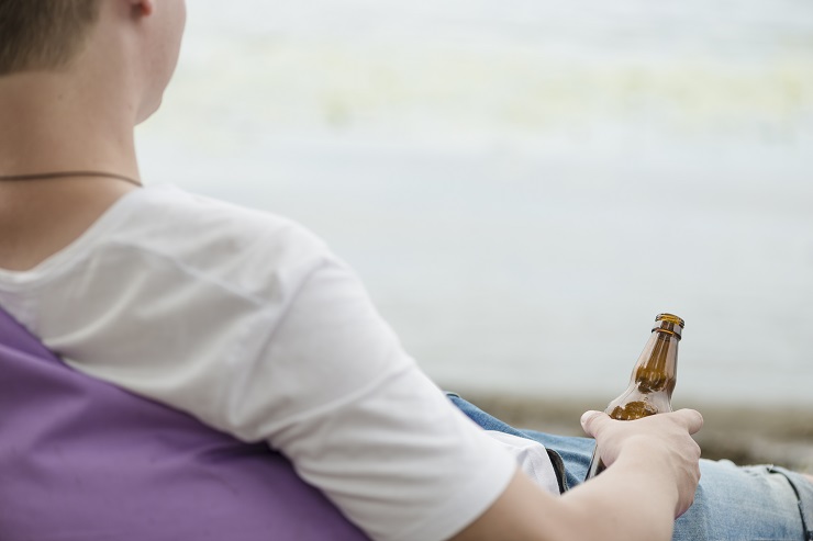 В Германии намерены запретить слабый алкоголь для подростков младше 16