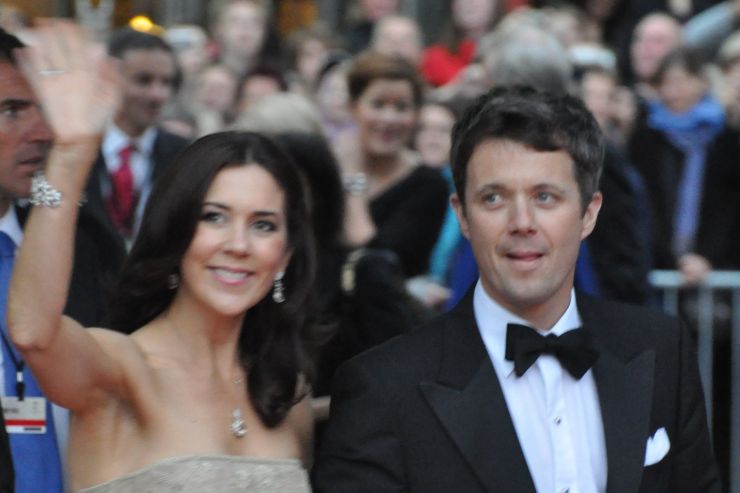 Принца Датского не пустили в бар из-за отсутствия документов