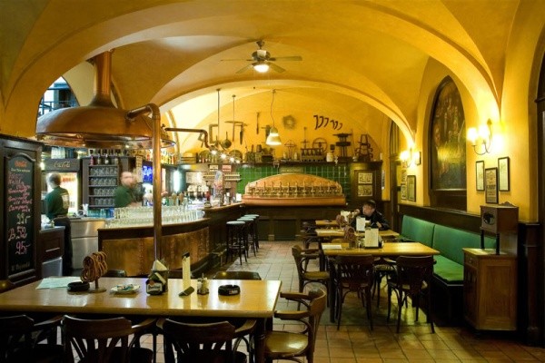 В центре Праги продают ресторан под ключ