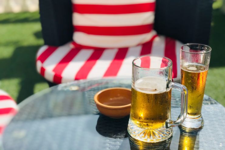 Беглов: летние веранды в Петербурге смогут открыться в июле