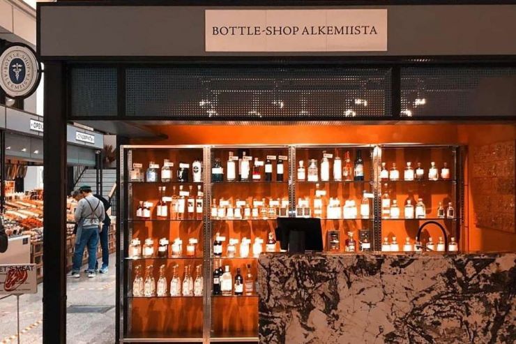 Laboratorio Distilita открыла боттл-шоп с петербургскими дистиллятами