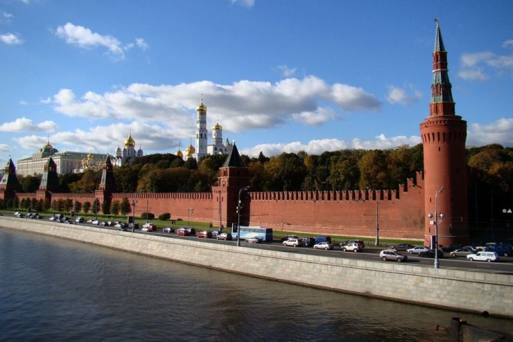 Кремль не будет вмешиваться в конфликт рестораторов и властей Петербурга