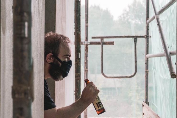 Почти 300 тысяч британцев потеряли работу в ресторанной отрасли из-за коронавируса