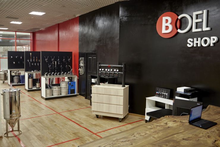 Как сделать пивной бизнес качественным и максимально прибыльным: новый шоурум оборудования для розлива пива в Москве от компании BOEL SHOP