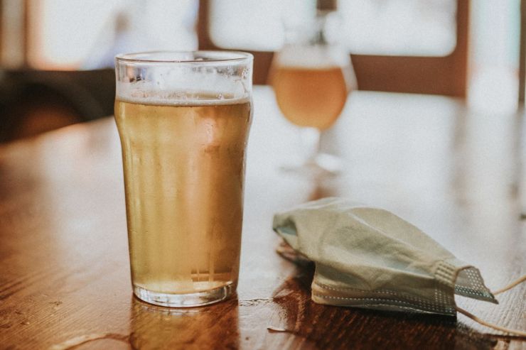 В Британии пандемия усилила перевес сетевых пабов над независимыми