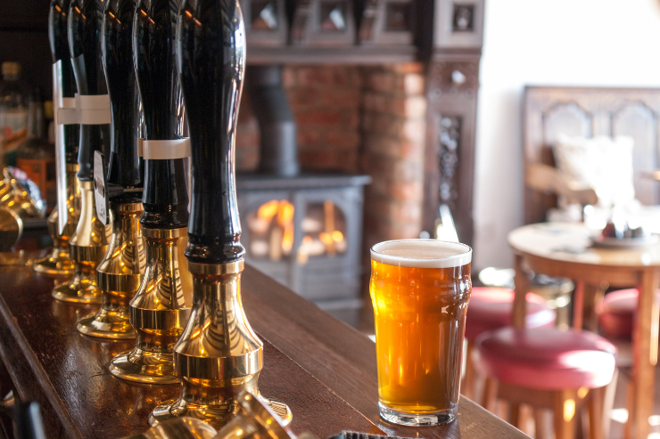 В 2040 году цена пинты пива в пабах Британии может достигнуть 25 фунтов стерлингов