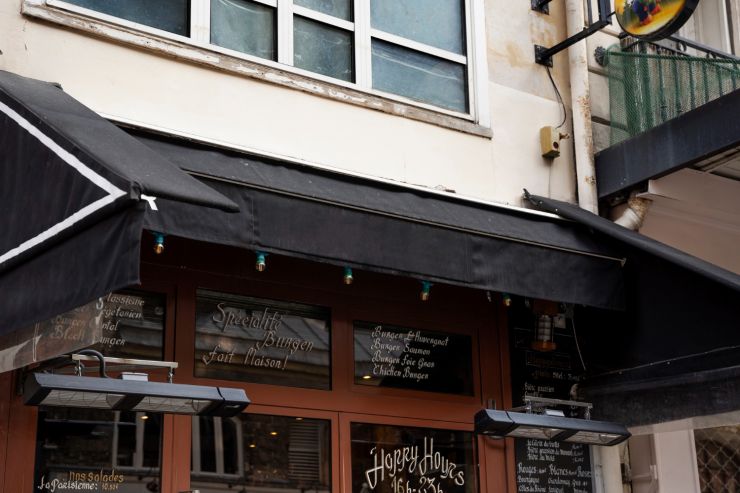 Бары во Владимире под угрозой закрытия из-за соседства с нежилым домом