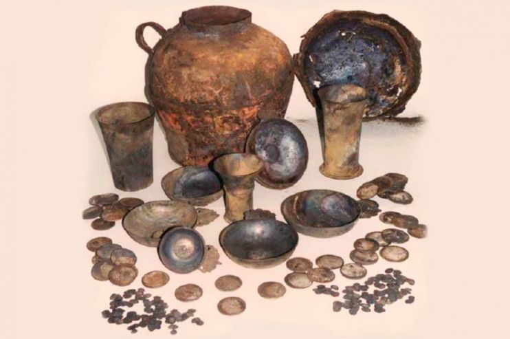 Клад с самогонным аппаратом