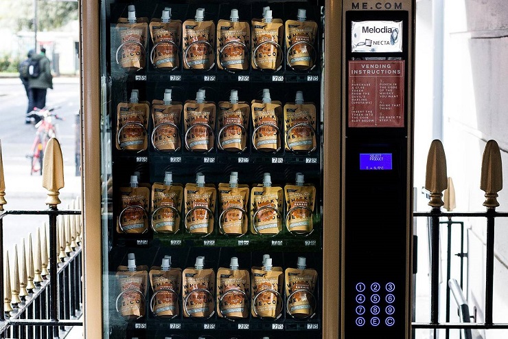 На улицах Лондона элитный виски продается в автомате