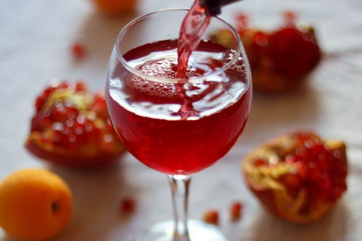 «Союзплодоимпорт» начал выпускать дешёвые фруктовые вина