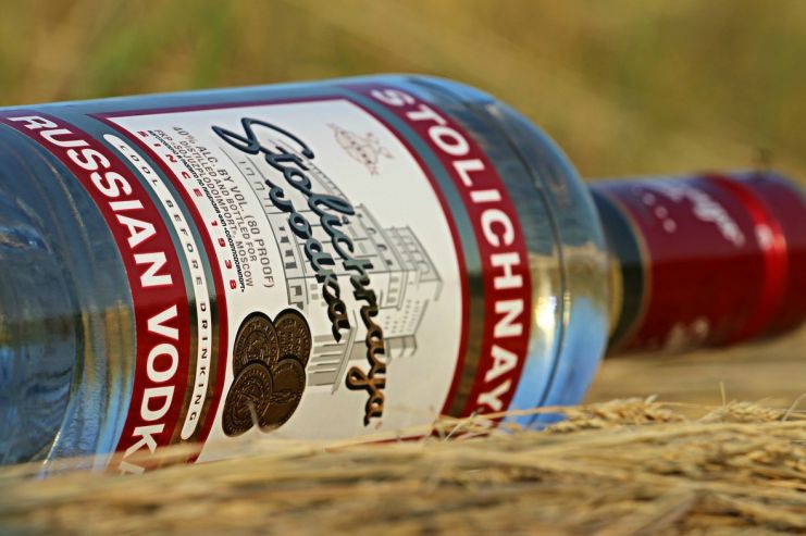 Россия планирует продвигать в Европе премиальную водку