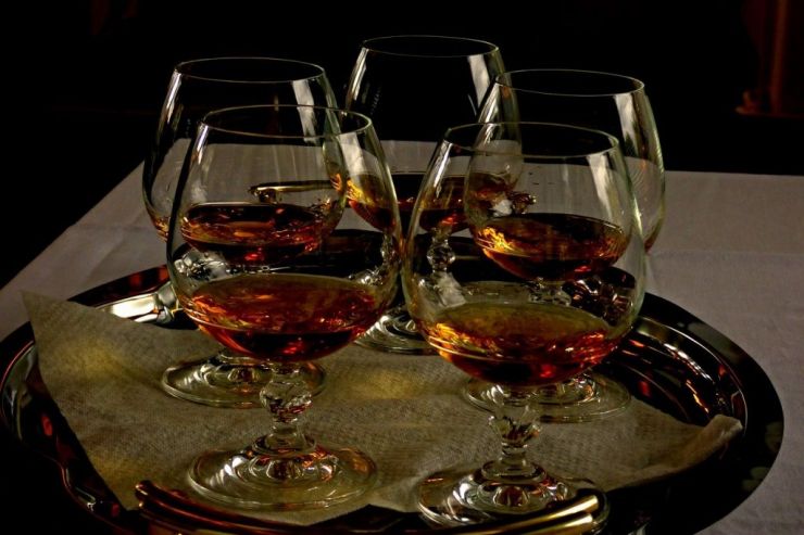 Производство алкоголя в России снизилось на 6,5%