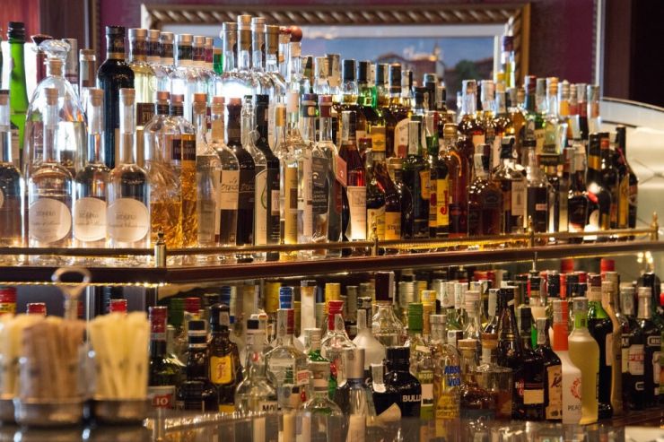 С начала года в России произвели 29 млн дал крепких напитков