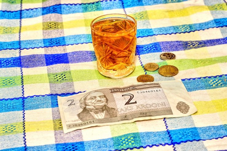 IWSR: всё больше потребителей экономят на алкоголе