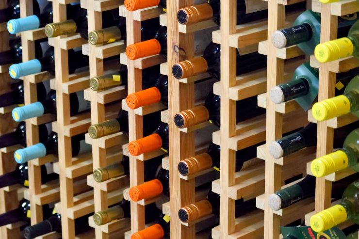 Импорт вина и крепких напитков в 2023 году вырос на 7%