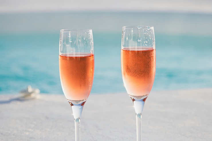 Требование об увеличении доли российского вина в рознице будут вводить постепенно