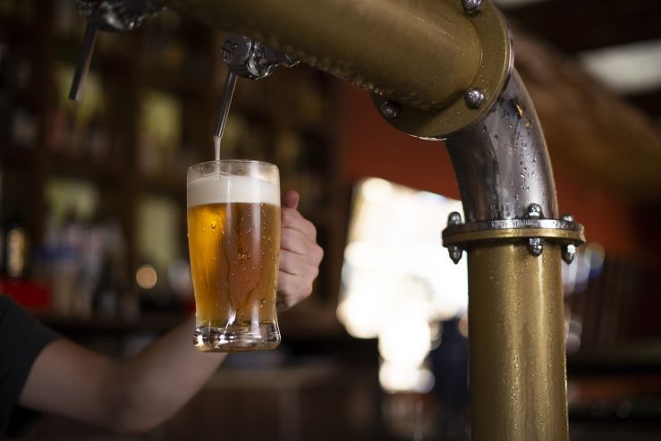 BrewDog предлагает посетителям своих баров в Британии безлимитное безалкогольное пиво вместо обычного