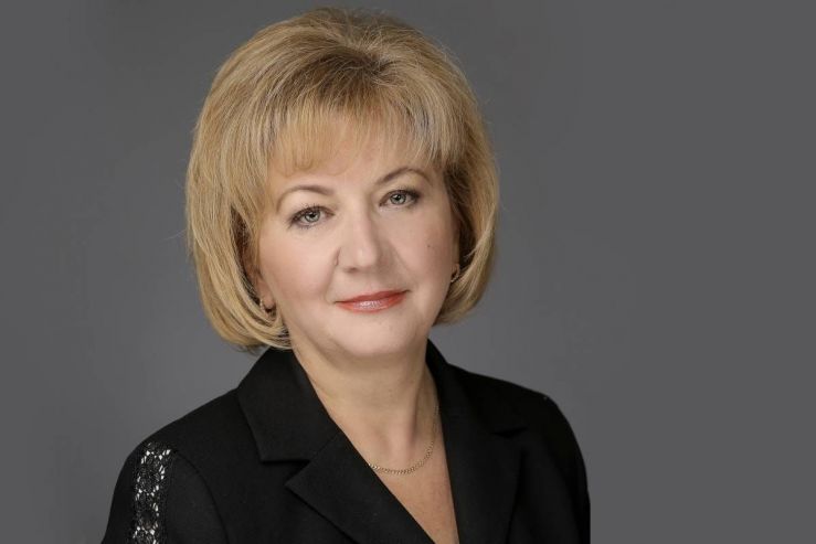 Депутат Госдумы: «В рабочие будни думать о покупке спиртного некогда, для этого есть выходные»