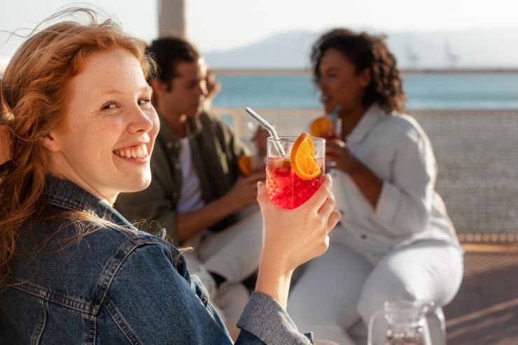 68% россиян заказывали безалкогольное пиво или коктейли в барах